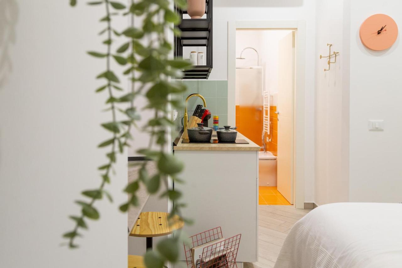 Lovely And Tiny Pied-A-Terre In The City Center Trieste Exterior photo